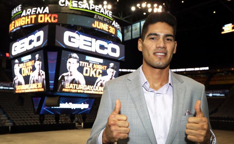 Boxing: Gilberto Ramirez outpoints Roamer Alexis Angulo to retain super middleweight title
