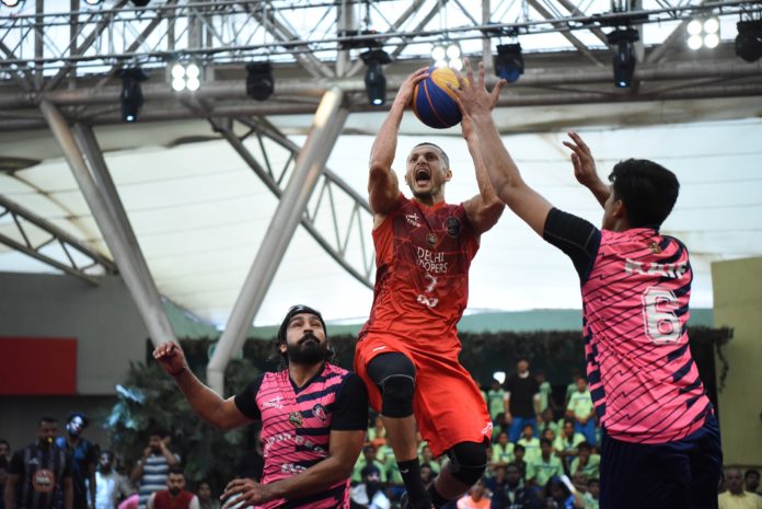 Inderbir Gill from Delhi Hoopers, Champions of sixth and final round of 3BL in Mumbai