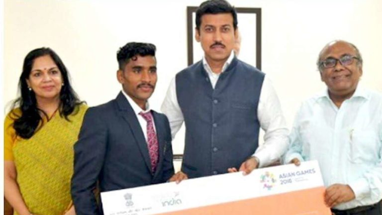 Runner Govindan Lakshmanan gets 10L prize money from government despite missing out on Asian Games medal