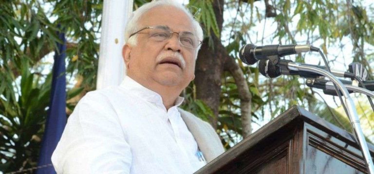 Karnataka revenue ministerRV Deshpande hurled sports kits at a felicitation ceremony