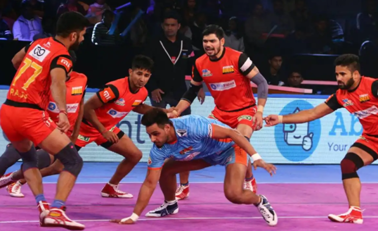 Pro Kabbadi Roundup : Patna Pirates go down against Fortune Giants; Bengal Warriors beat Bengaluru Bulls in the home turf