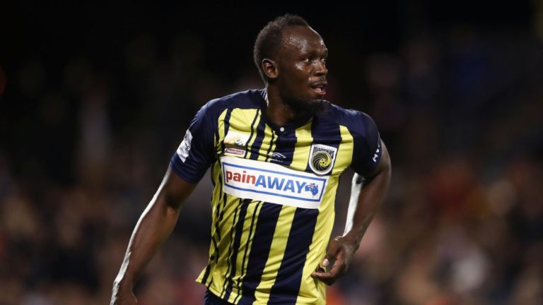 Usain Bolt gives up dream of being a professional footballer