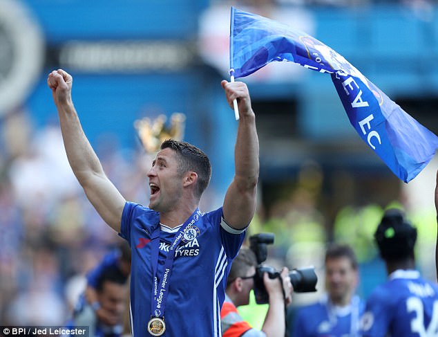 40B2057C00000578-4546424-image-a-11_1495830139322