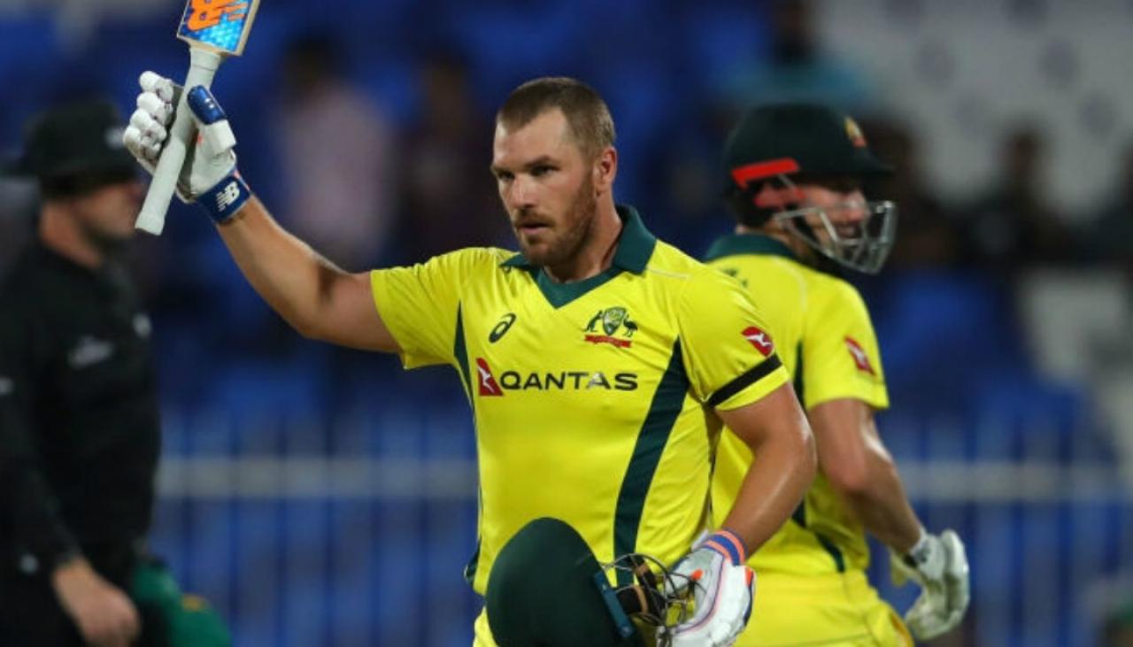 Aaron Finch says it's hard to select between Steve Smith and David Warner -  Sports India Show