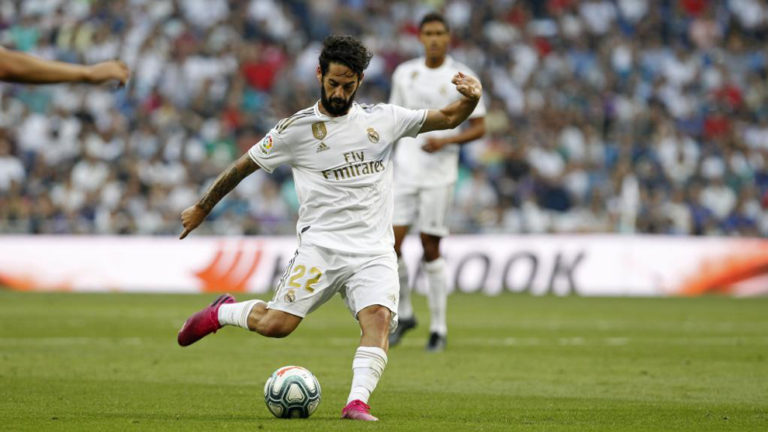 Real Madrid star Isco kept his phone switched off all summer so he could ignore offers from other clubs
