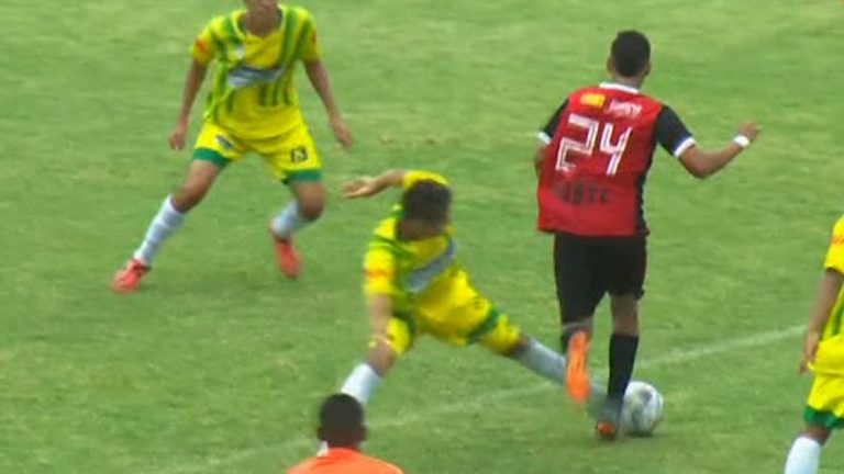 Watch: Football fans stunned after Colombian youngster scores an outrageous solo goal