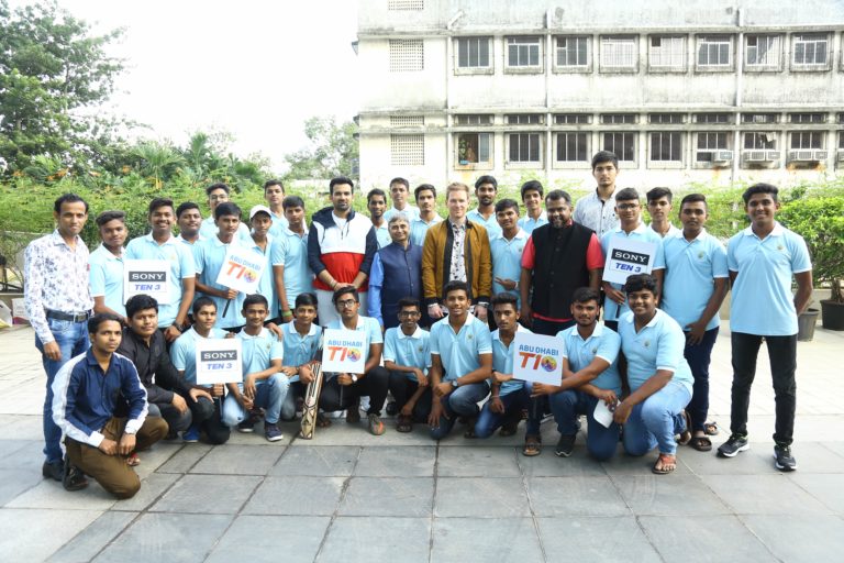 Eoin Morgan and Zaheer Khan meet and greet 30 children from Udaan Welfare Foundation