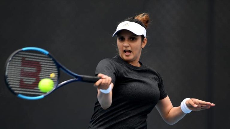 Sania Mirza wins Hobart International Doubles title alongside Nadia Kichenok