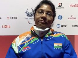 Indian paddler Bhavinaben Patel has booked her place in the knockout round in table tennis. She defeated Great Britain's Megan Shackleton of Great Britain to secure her spot. 
