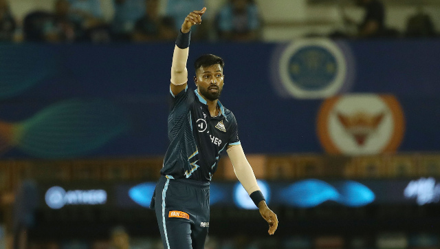 "You can't pick a player for bowling at 140 km/h in two matches" - Parthiv Patel on Hardik Pandya's selection back into Team India 