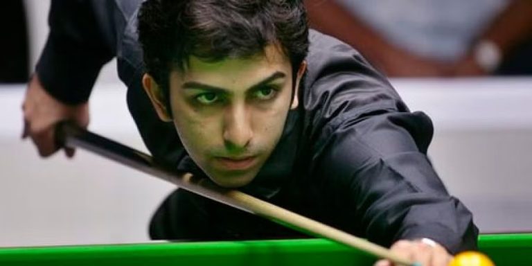 World Snooker Championship: Pankaj Advani Enters Knockout Stage