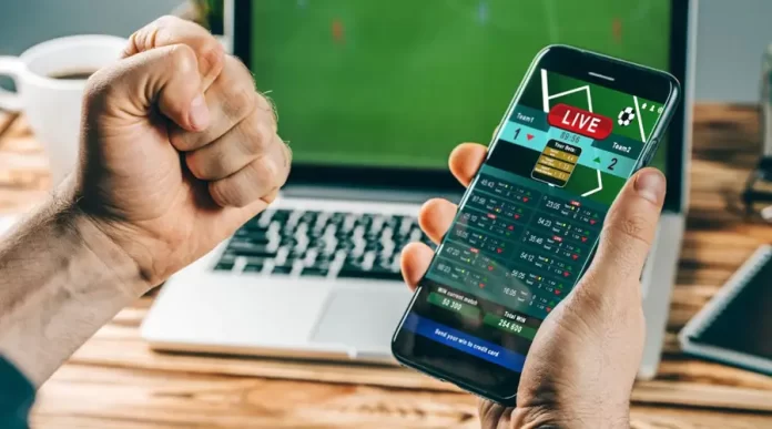 Benefits-Of-Betting-On-Sports-Via-Your-Mobile-Phone