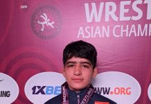 Anju with SIlver medal at Asian Wrestling Championships