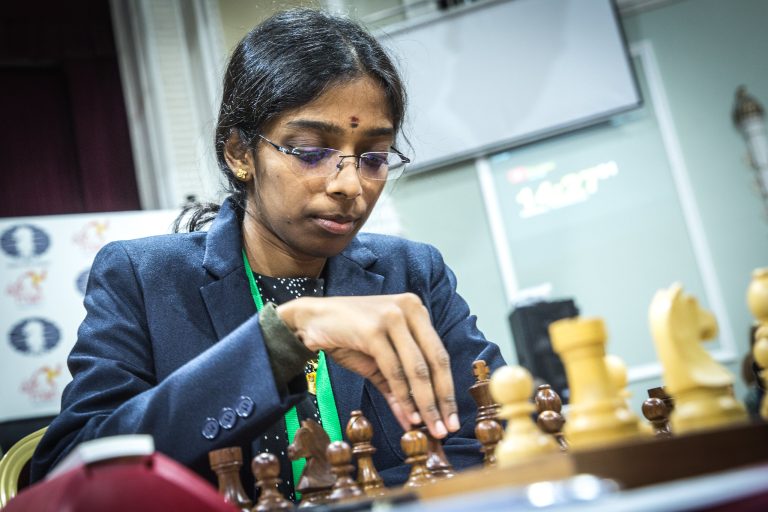 R Vaishali