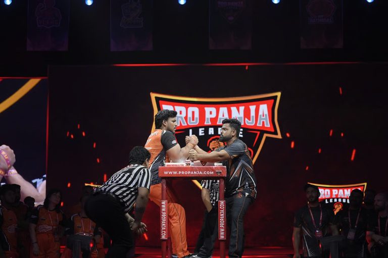 Pro Panja League Season 2: MP Hathodas’ Sachin Goyal’s Parents Pass Blessings On The Stage After Record Pin Of 0.10s On Day 13